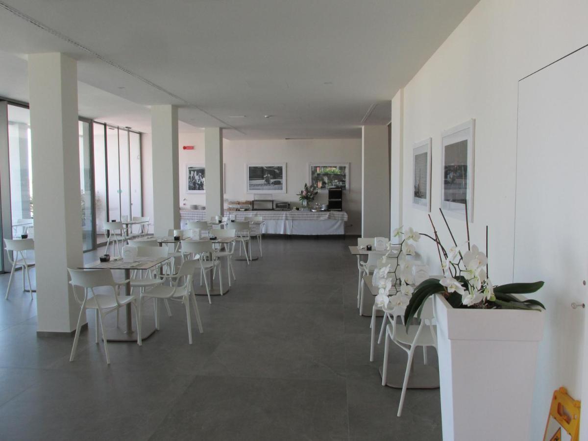 Hotel Cristallo Senigallia Exterior foto