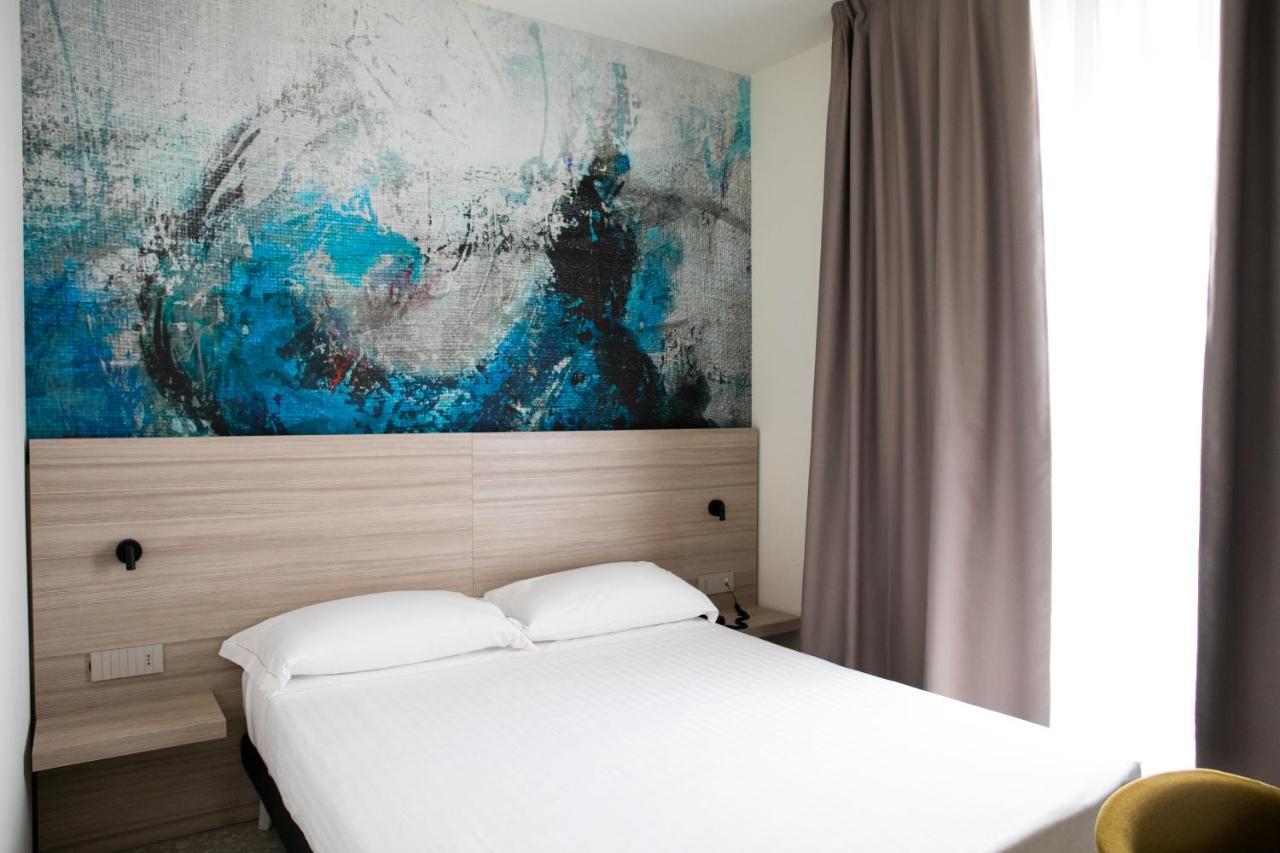Hotel Cristallo Senigallia Exterior foto