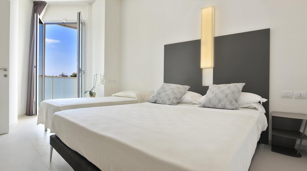Hotel Cristallo Senigallia Quarto foto